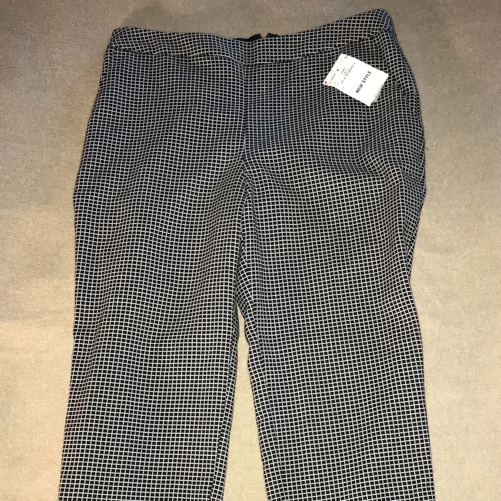 BCBGeneration Black/White Checkered Crop Pants